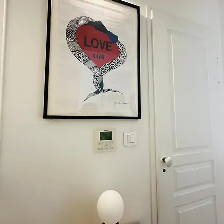 Premium Hyper Centre *