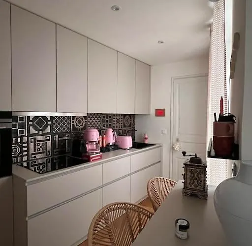 Premium Hyper Centre Apartment