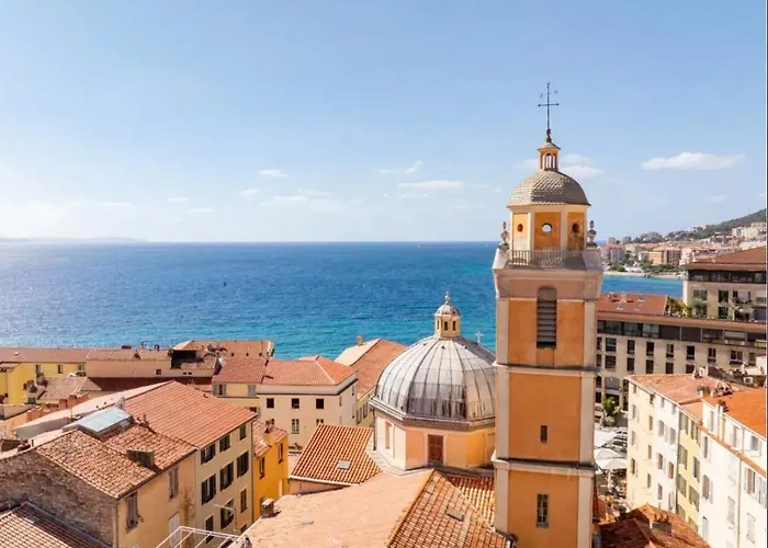 Premium Hyper Centre * Ajaccio (Corsica)