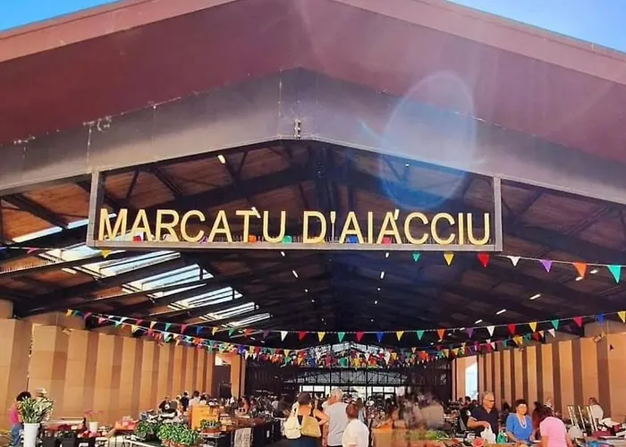 Premium Hyper Centre