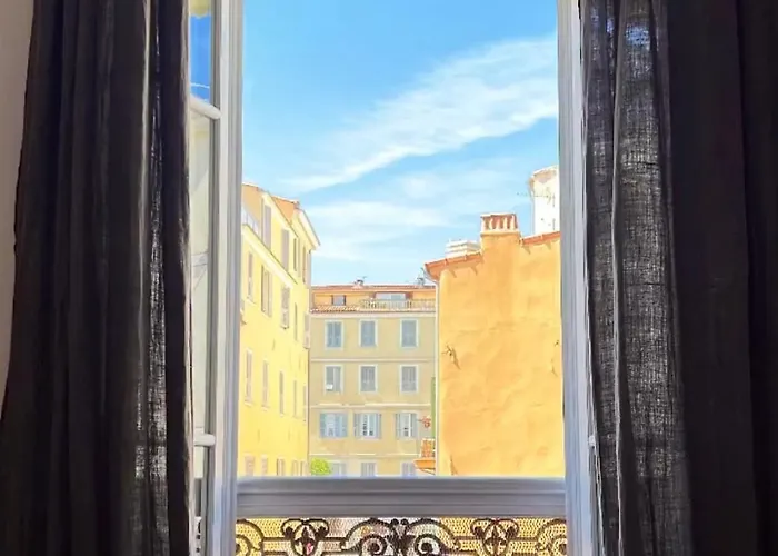 Apartment Premium Hyper Centre *